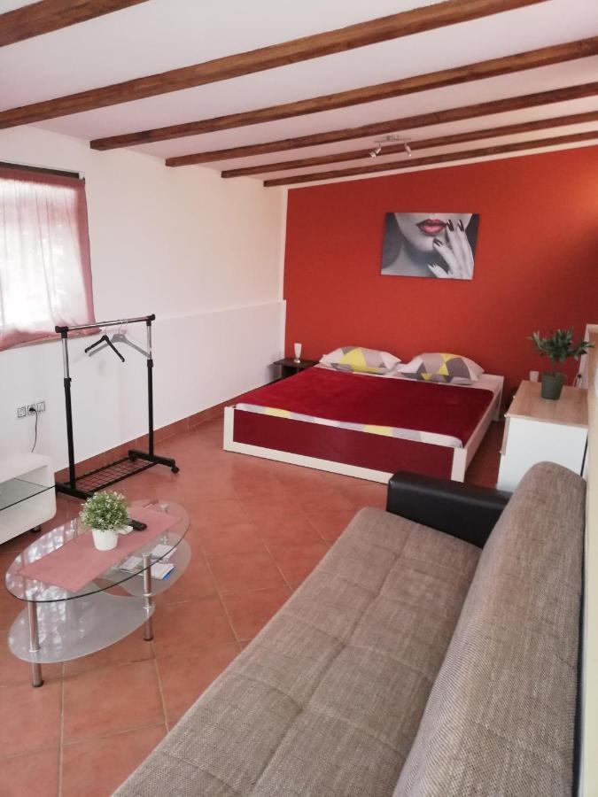 Apartments Ingrid Novigrad Istria Eksteriør billede