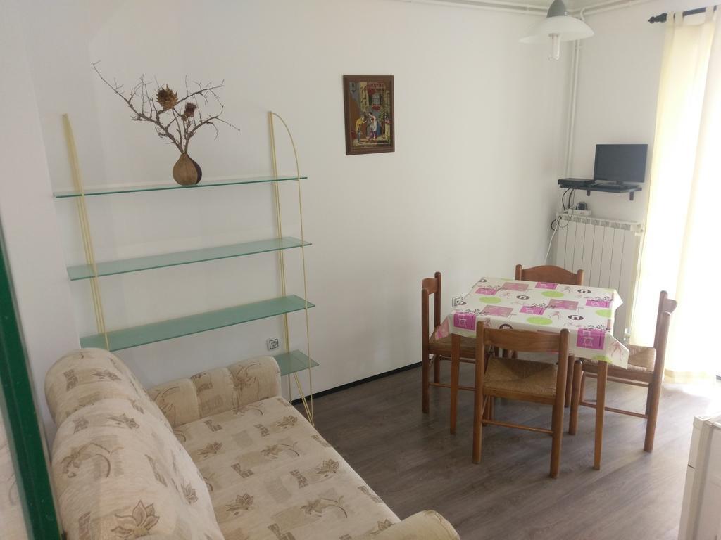 Apartments Ingrid Novigrad Istria Eksteriør billede