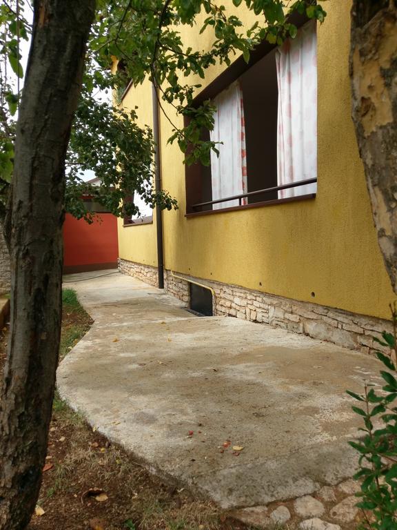 Apartments Ingrid Novigrad Istria Eksteriør billede
