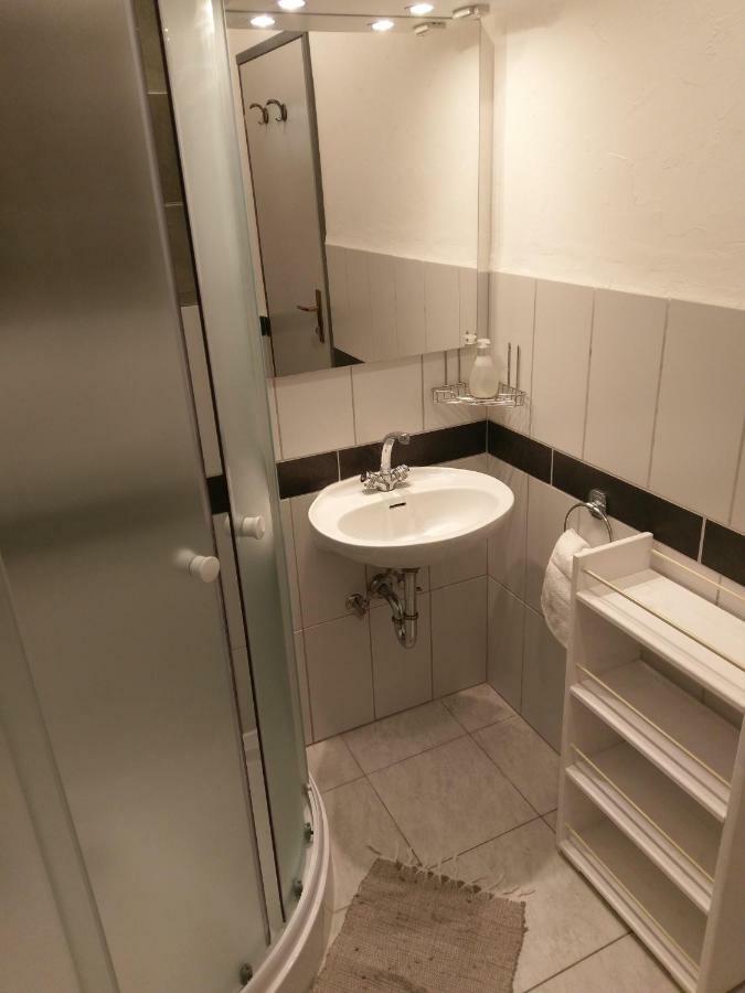 Apartments Ingrid Novigrad Istria Eksteriør billede