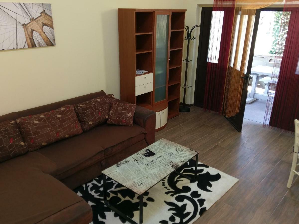 Apartments Ingrid Novigrad Istria Eksteriør billede